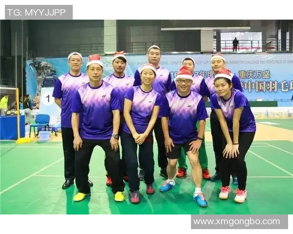 南京与重庆羽毛球队赛后复盘探讨灵活性对比赛结果的影响